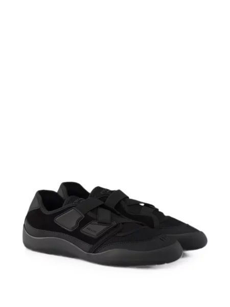 Sneakerși Prada din piele negru
