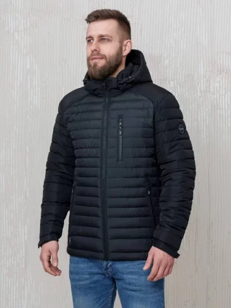 Демисезонная куртка Avalon черная