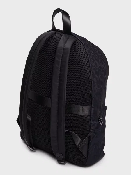 Рюкзак Armani Exchange черный