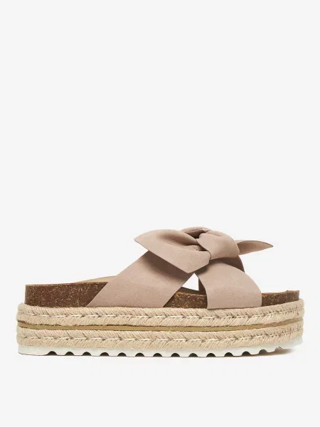 Espadryle beżowe