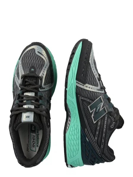 New Balance Sneakersy W čierna