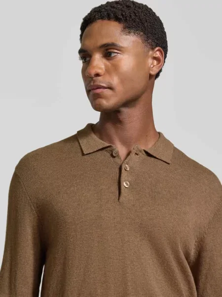Sweter z dzianiny o kroju regular fit z mieszanki bawełny z dodatkiem kaszmiru Casual Friday