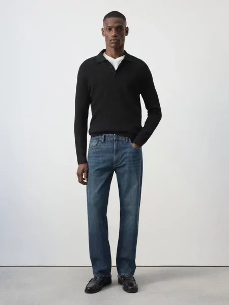 Jeansy Moby relaxed fit Mężczyzna 46 MANGO MAN ciemnoniebieski