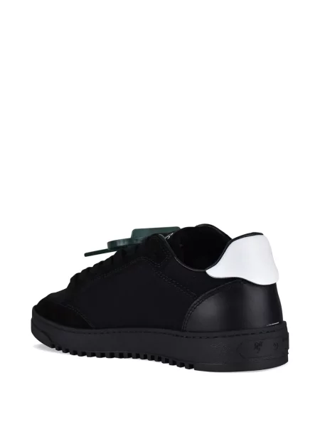 Sneakerși Off-white din piele de căprioară alb
