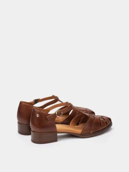 Кожаные босоножки Pikolinos коричневые