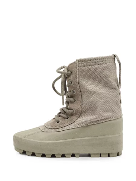 Top Adidas Yeezy