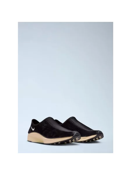 Sneakersy Nike zamszowe czarne