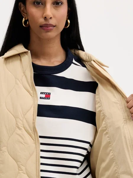 Tommy Jeans преходно яке дамско бежово