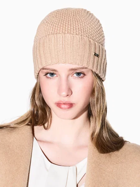 Шапка Armani Exchange бежева
