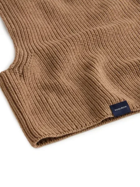 Căciulă Woolrich tricotate cu cordon