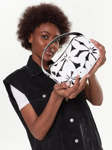 Ročna torba Desigual bela