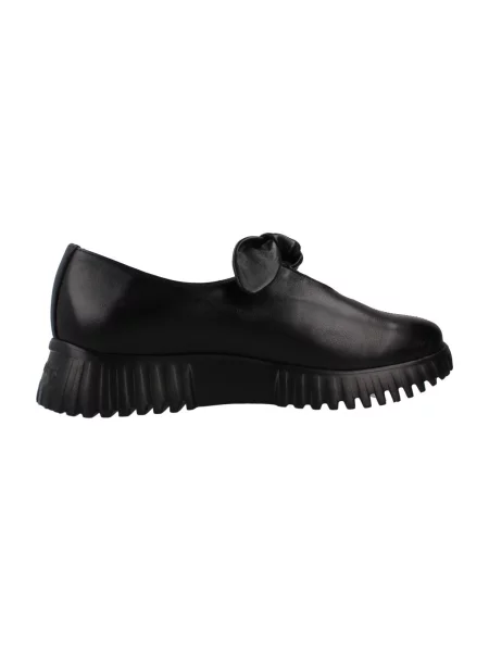 Pantofi Wonders de catifea negru