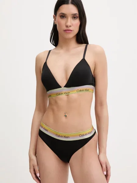 Calvin Klein Underwear tanga s bavlnou černé