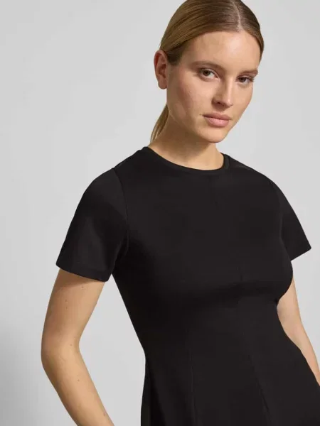 T-shirt o kroju shaping fit z dodatkiem model ABBY' Vero Moda czarna