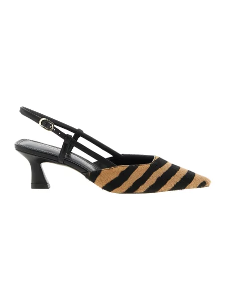 Czółenka Stuart Weitzman