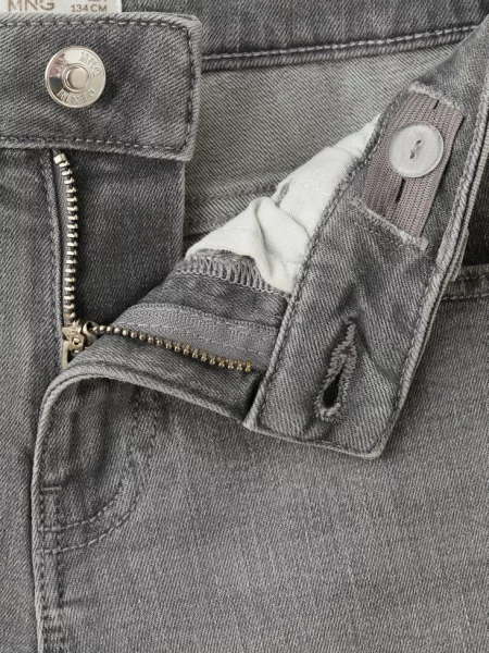 Bermudy dżinsowe o prostym kroju denim Dzieci 7 MANGO KIDS szary