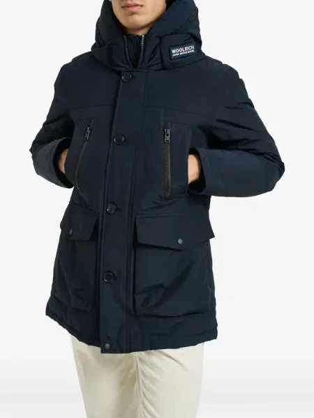 Kabát Woolrich s kapucí s autogramem modrý