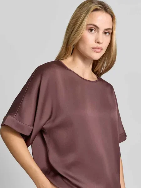 T-shirt o kroju relaxed fit z satyny Swing