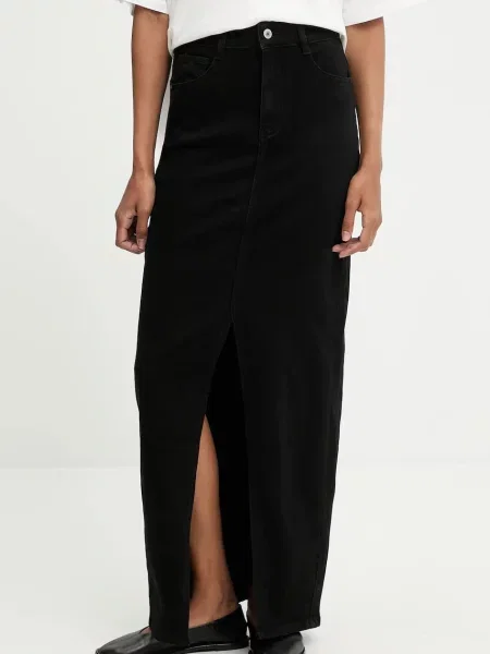 Krilo Answear.LAB črna