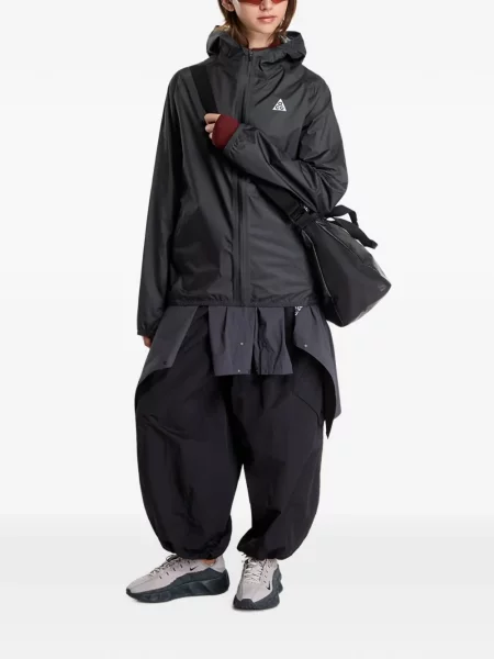 Geacă Nike negru