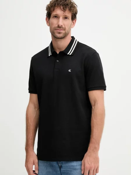 Тениска с яка Calvin Klein Jeans с принт черно