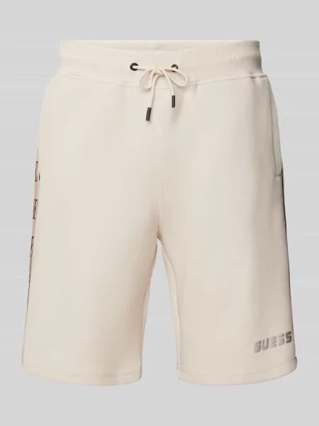Szorty z dzianiny dresowej o kroju regular fit z nadrukiem z logo model ‘MICKEY’ Guess Activewear