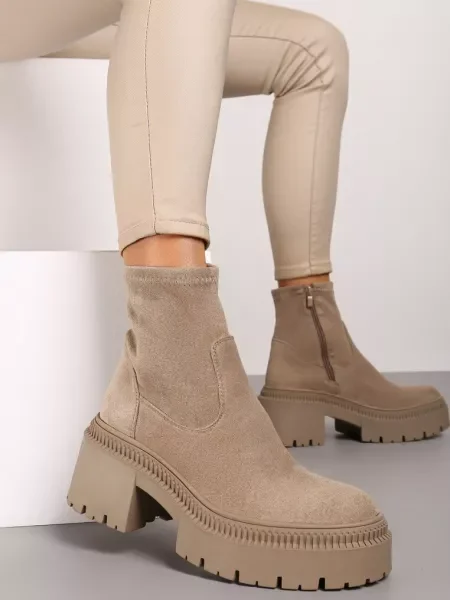 Botine bej