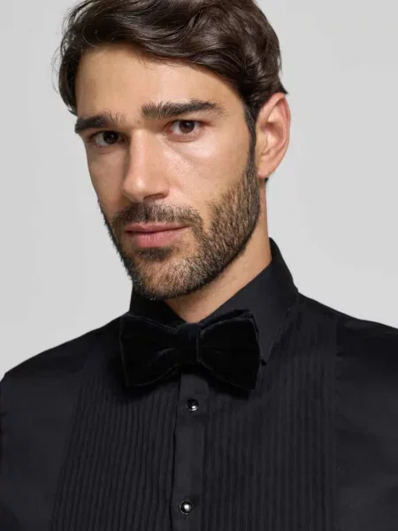 Koszula biznesowa o kroju slim fit z bawełny Jake*s czarna