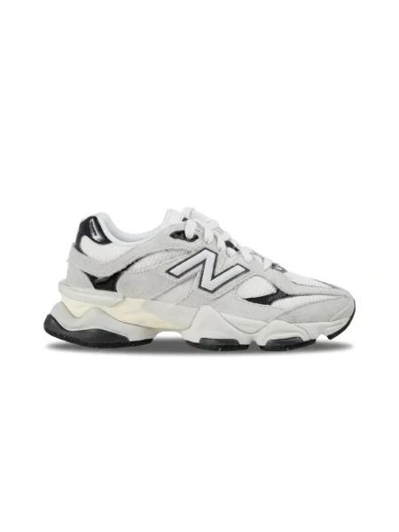 Sneakersy New Balance zamszowe białe