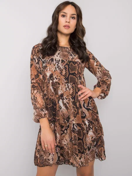 Rochie Fashionhunters cu imagine de costum maro