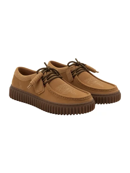 Półbuty Clarks beżowe