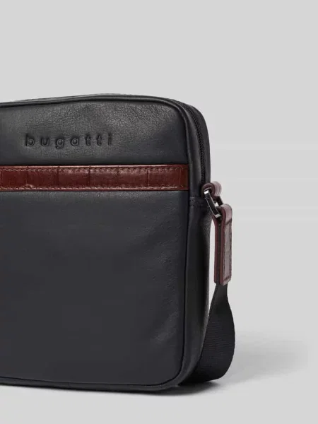 Torba na ramię z detal z logo model Corso Deluxe' Bugatti czarna