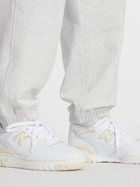 Махровые брюки New Balance серые