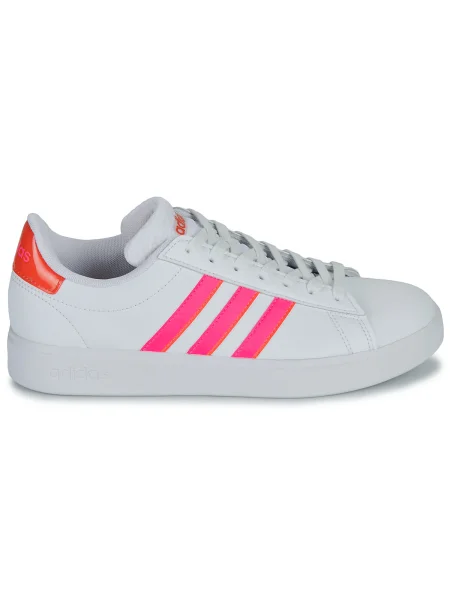 Félcipő Adidas fehér