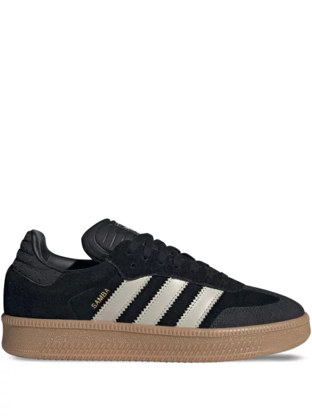 Sneakerși Adidas Gazelle din piele de căprioară roșu