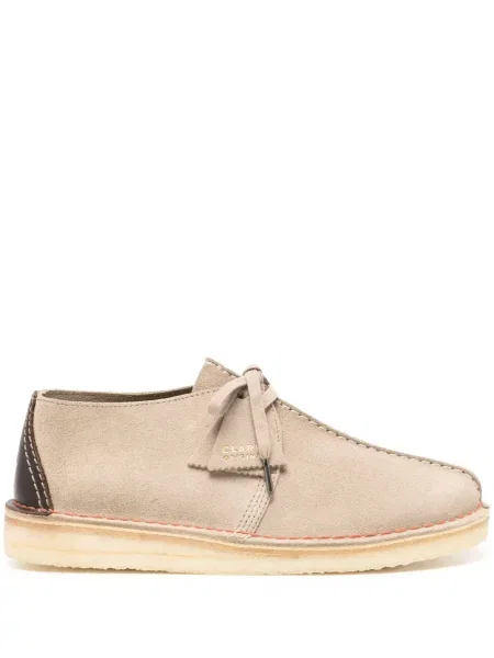Pantofi Clarks Originals din piele de căprioară maro