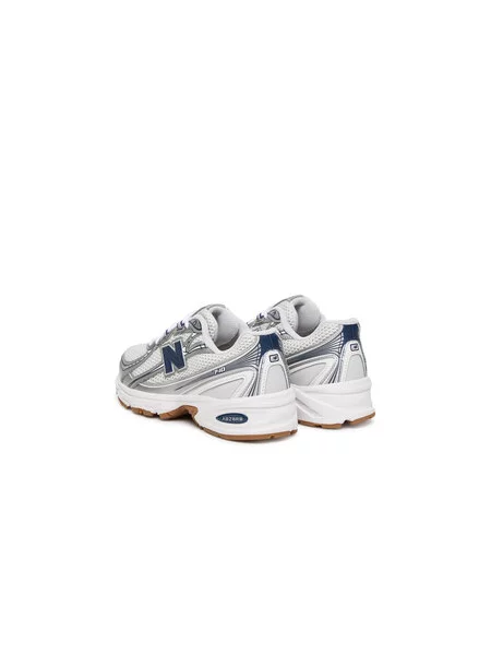 Sneakersy New Balance W bílá