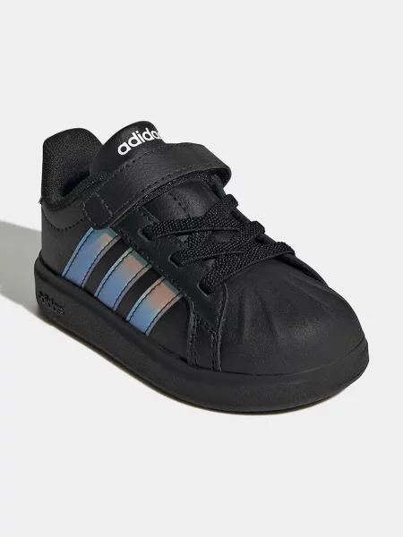 Детские кроссовки Adidas