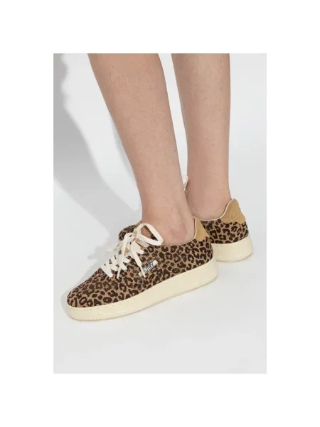 Sneakersy Autry brązowe