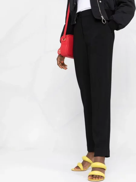 Kalhoty Moschino se srdcovým vzorem