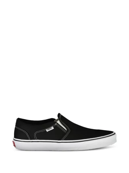 Slip on klasszikus sneaker Vans fekete