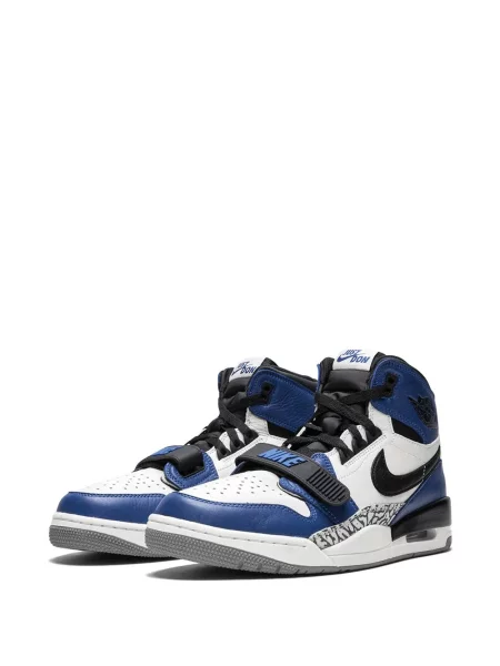 Sportbačiai Jordan Air Jordan 1 balta
