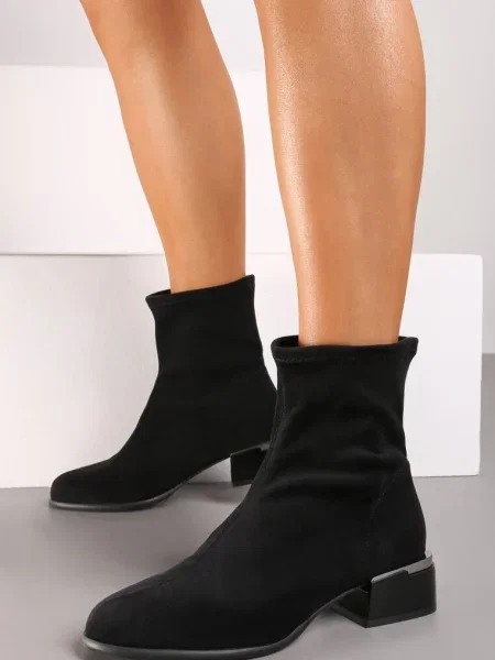 Botine negre