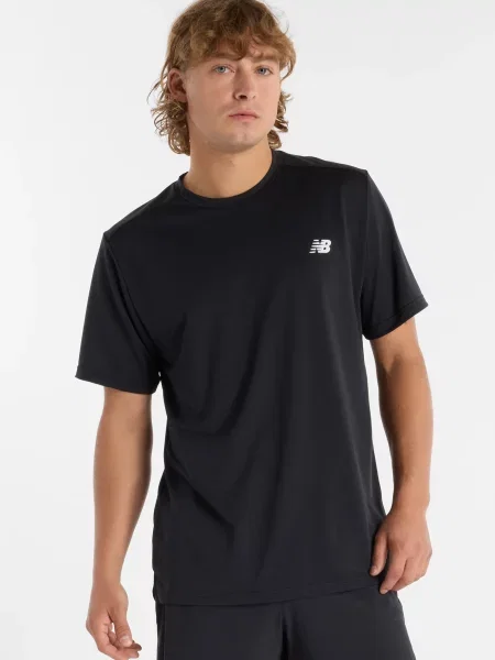 Футболка New Balance чорна
