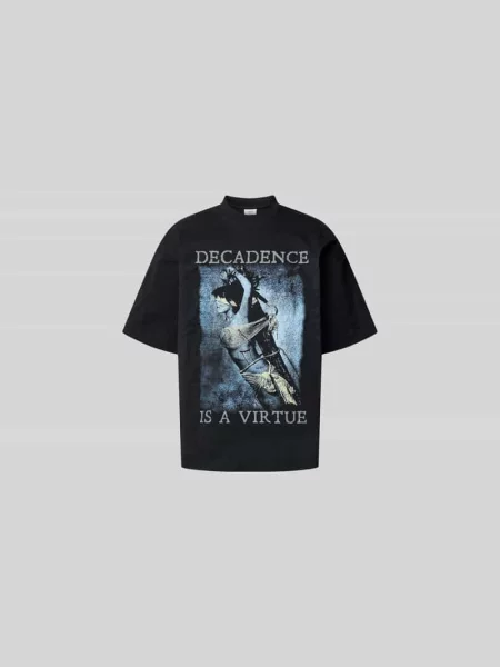 T-shirt o kroju regular fit z nadrukiem z motywem Vetements