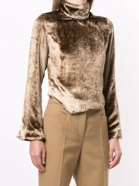 Aksamitna bluza Sulvam o krotszym kroju brązowa