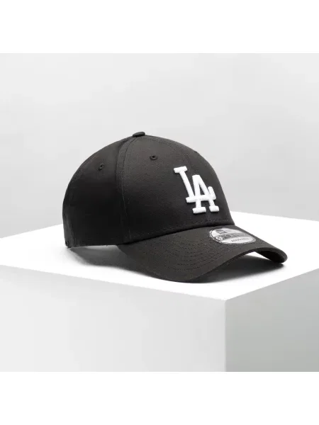 Czapka z daszkiem New Era czarna