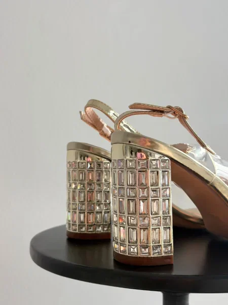 Sandale S. Barski de cristal alb