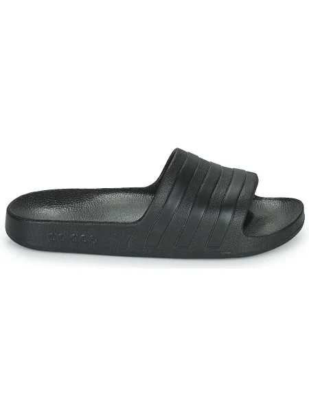 Šľapky Adidas čierna