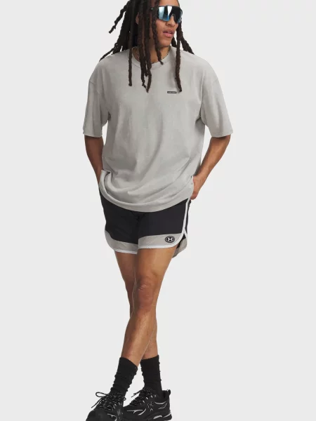 Шорты Under Armour для бега черные